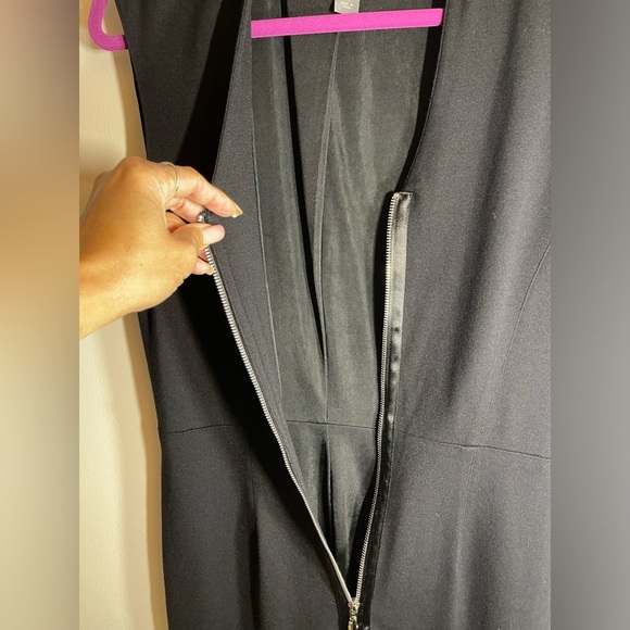 Kenneth Cole Reaction Zip Front Dress. Size 12. Black. Full length zipper. EUC - Picture 6 of 7